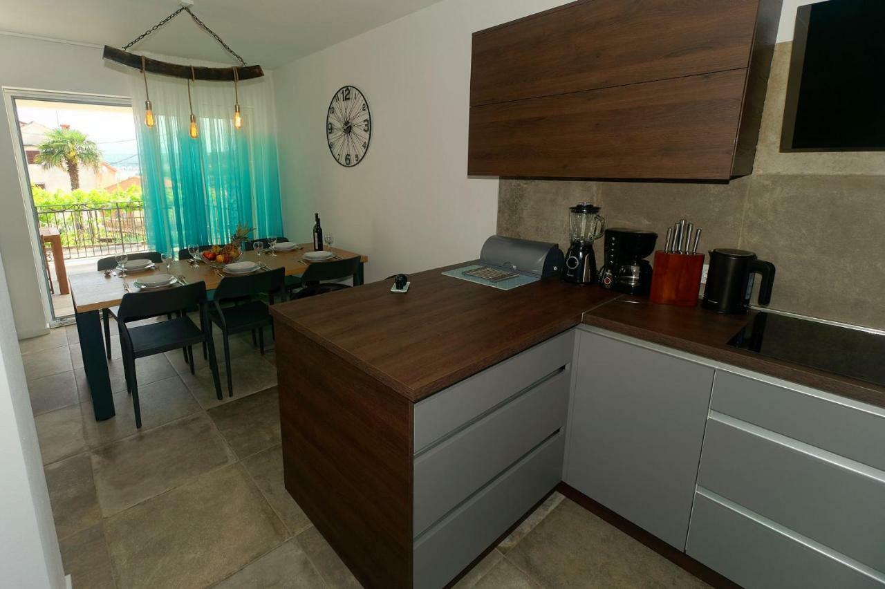 Villa Nerium Малинска Екстериор снимка