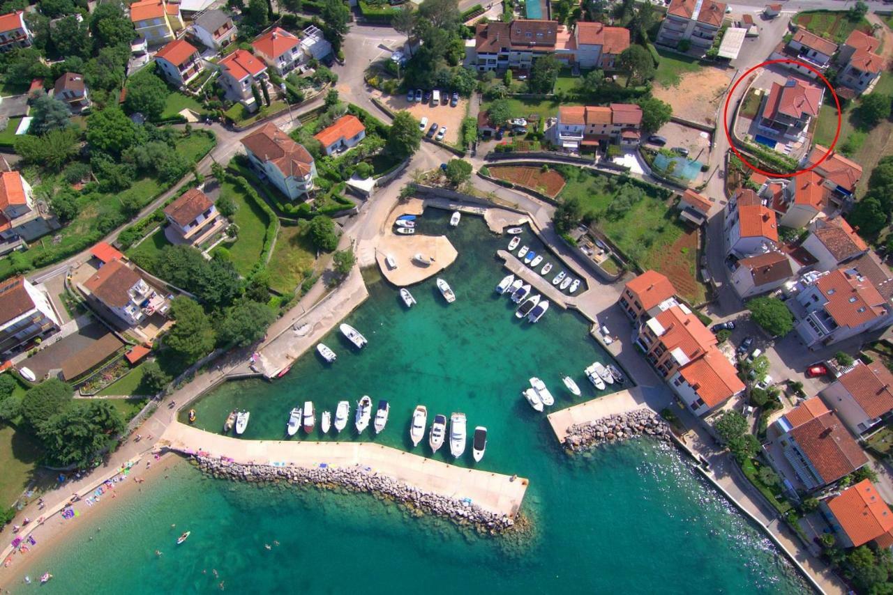 Villa Nerium Малинска Екстериор снимка